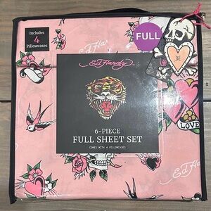Ed Hardy Pink Tattoo Print Full Sheet Set